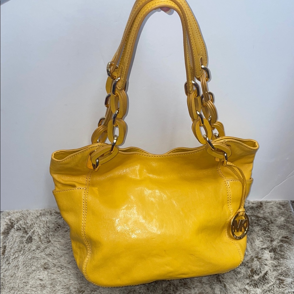 Michael Kors ‘Lilly’ Medium Leather Tote